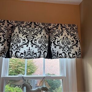 Elegant Black and White Damask Valance